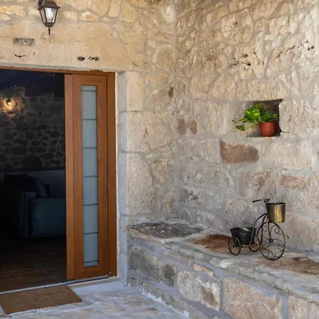 Stone Marita With Pool *