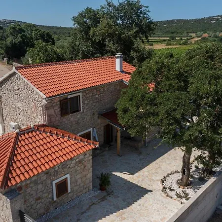 Villa Stone Marita With Pool