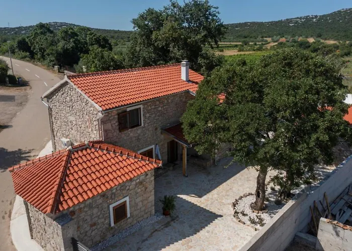 Villa Stone Marita With Pool